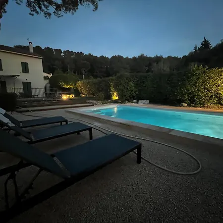 Villavos- Le Bocage Villa *